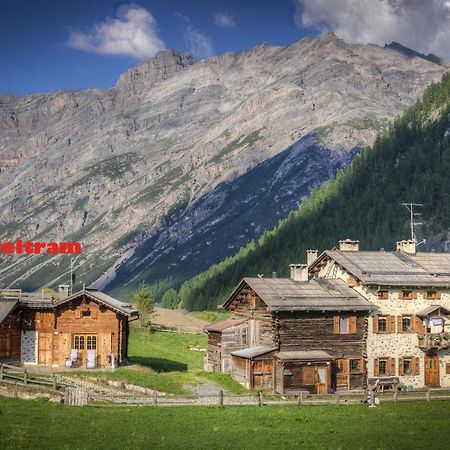 Chalet Al Beltram Livigno Eksteriør bilde