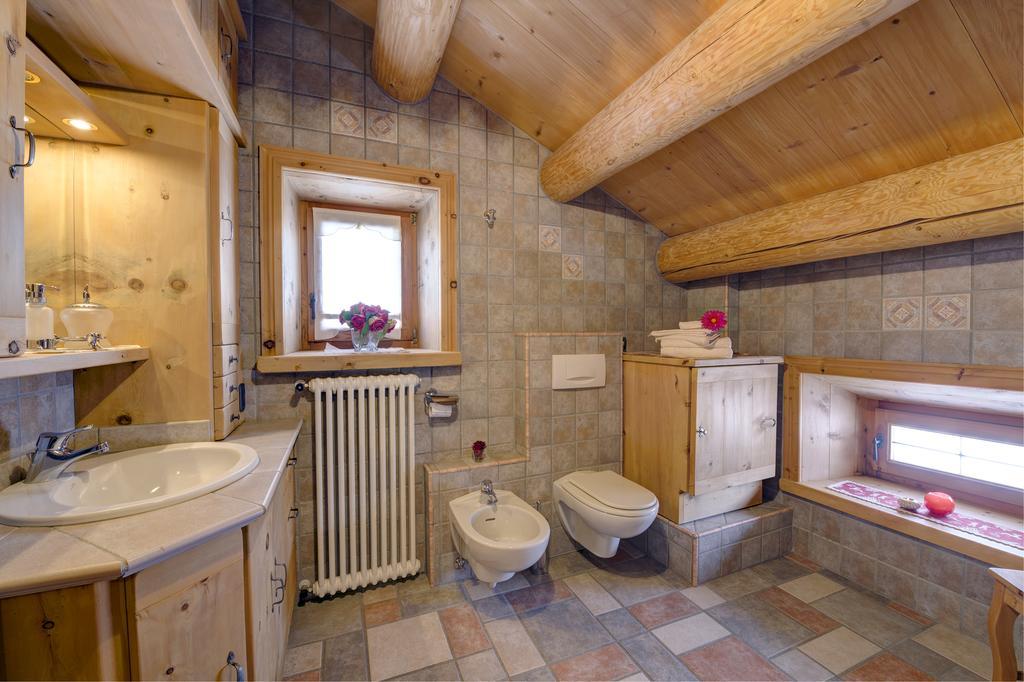 Chalet Al Beltram Livigno Eksteriør bilde